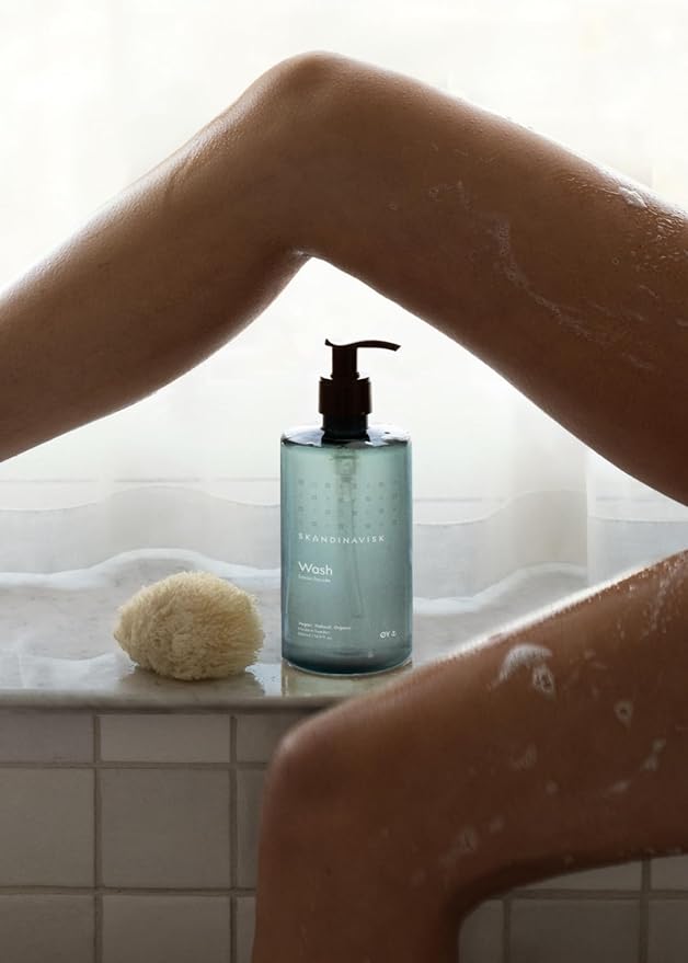 Skandinavisk ØY ‘Island' Hand & Body Wash, Scent notes: Crabapple and dog rose, water mosses and green leaves, 16.91 fl. oz.