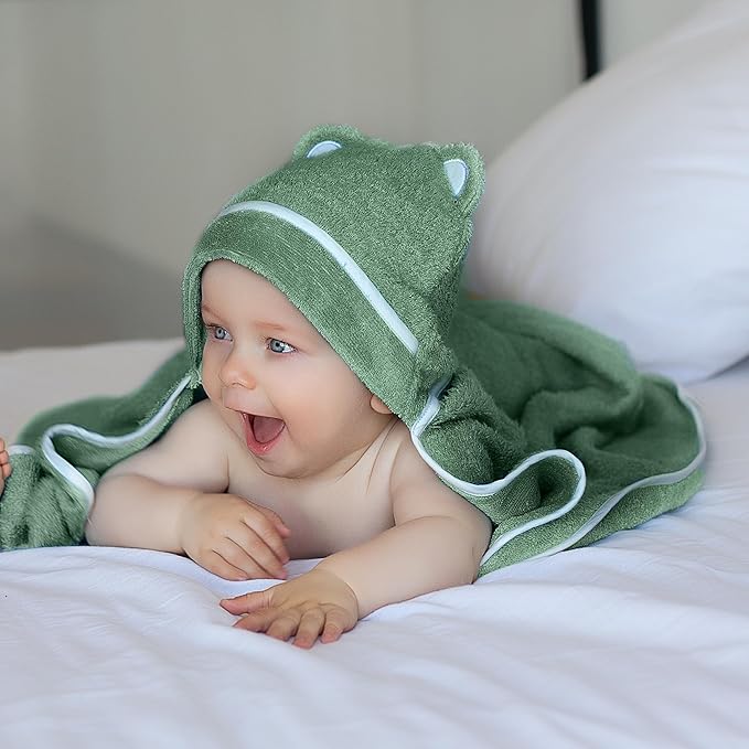 Premium Baby Bath Towel - Rayon Made from Bamboo Hooded Baby Towels - Newborn Baby Towel with Hood - Large Hooded Towel for Newborn Infant Boy Girl (Green)