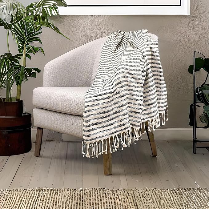 Bazaar Anatolia Turkish Beach Towel – 100% Cotton, Quick Dry, Sand Free Boho Farmhouse Style for Bathroom, Travel, Camping – Oversized 71x39 Inches – Arpa Black
